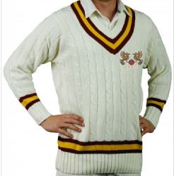 Leyton Orient Supporters CC GM Cable Knit Sweater Maroon/Gold/Maroon  Snr